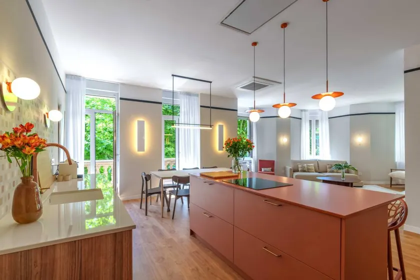Fully equipped ample flat | Next to San Sebastián Cathedral | Close to the beach - Image 1