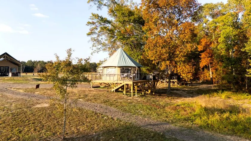 Luxurious Safari Tent for a Romantic Getaway in Cedar Bluff, Alabama - Image 1