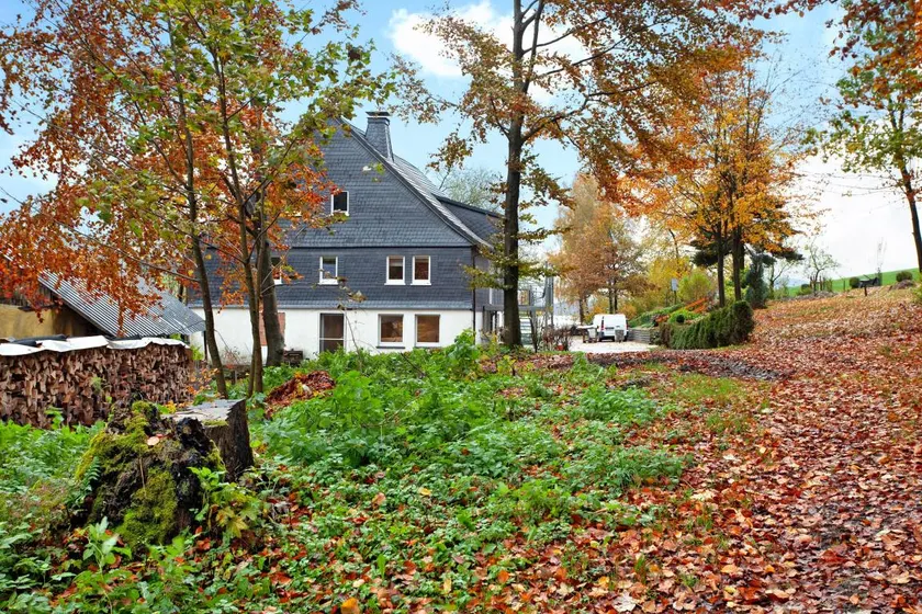 Family-friendly beautiful apartment with garden & barbeque | Garden view | Suitable for remote work | Pets are welcome - Image 1