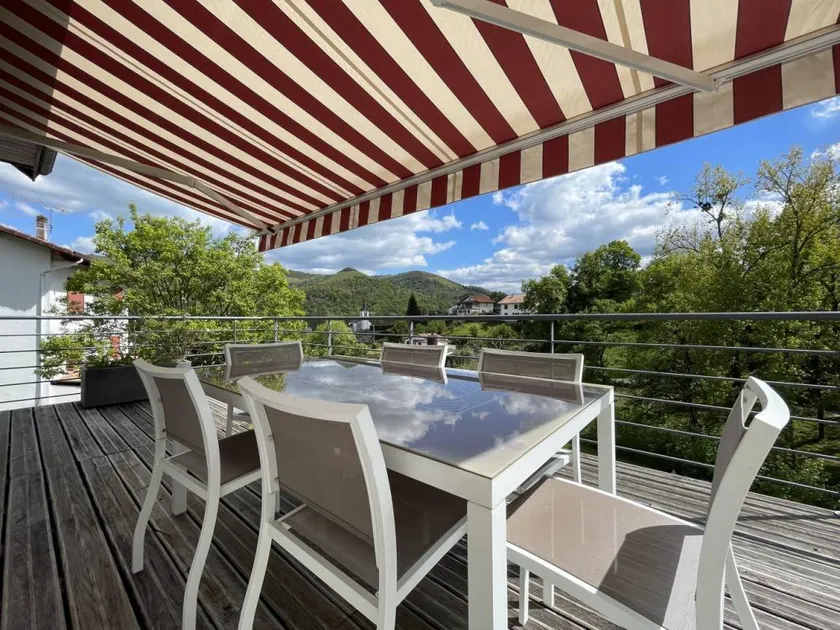 Gite with garden & terrace - Image 1