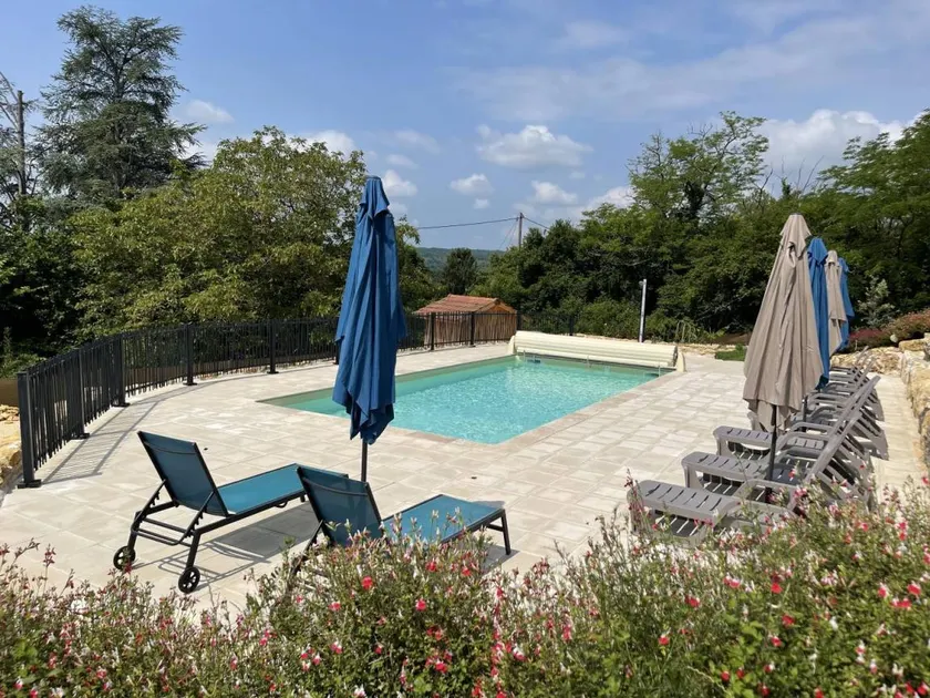 Gite with garden, pool & barbeque - Image 1