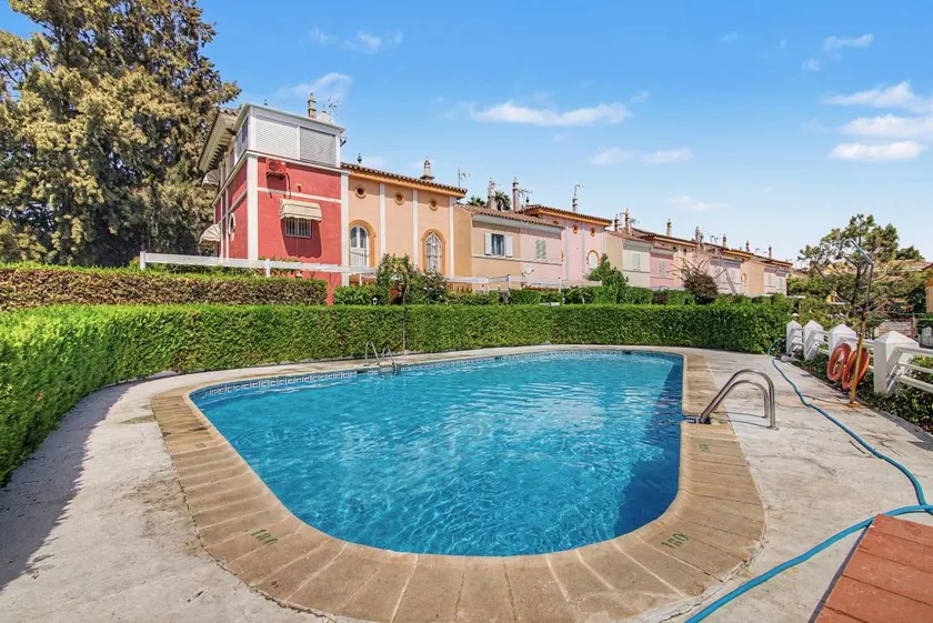Mirador del Golf con piscina - Image 1