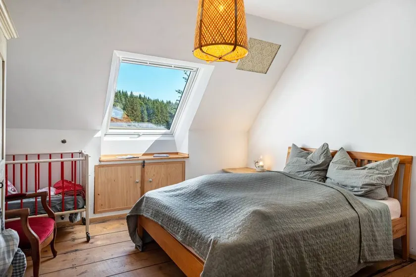 Family-friendly holiday apartment with garden & barbecue | Garden view | Good for workation | Pet-friendly - Image 1