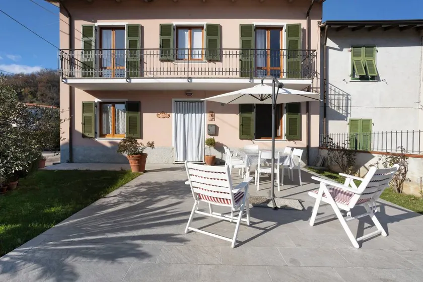 Children-friendly house with barbeque & garden | Garden view | Suitable for remote work - Image 1