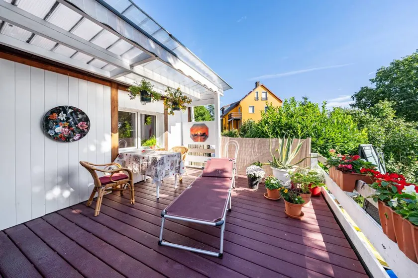 Wonderful apartment with pool, barbecue & terrace | Garden view - Image 1