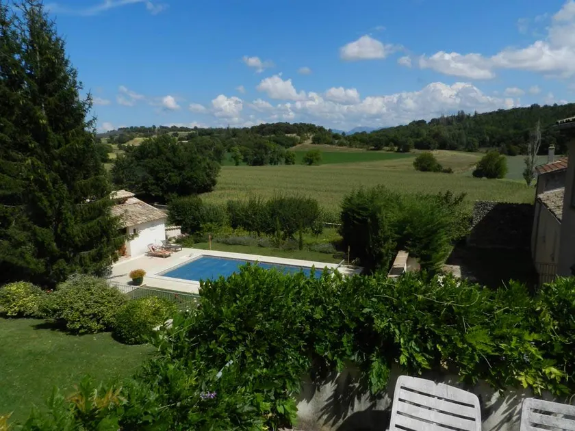 Pleasant gite with barbecue, garden & terrace - Image 1