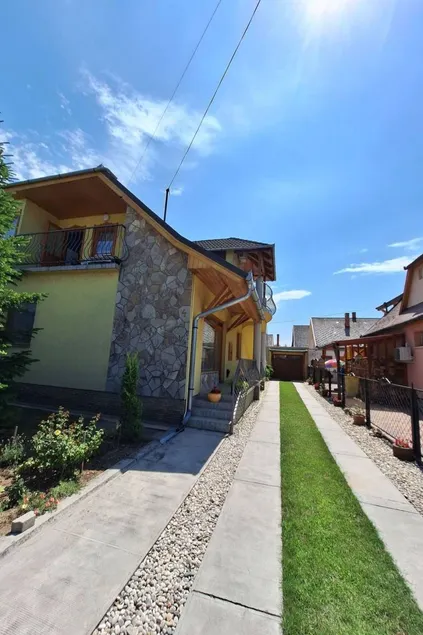 Agréable appartement avec barbecue et jardin - Image 1