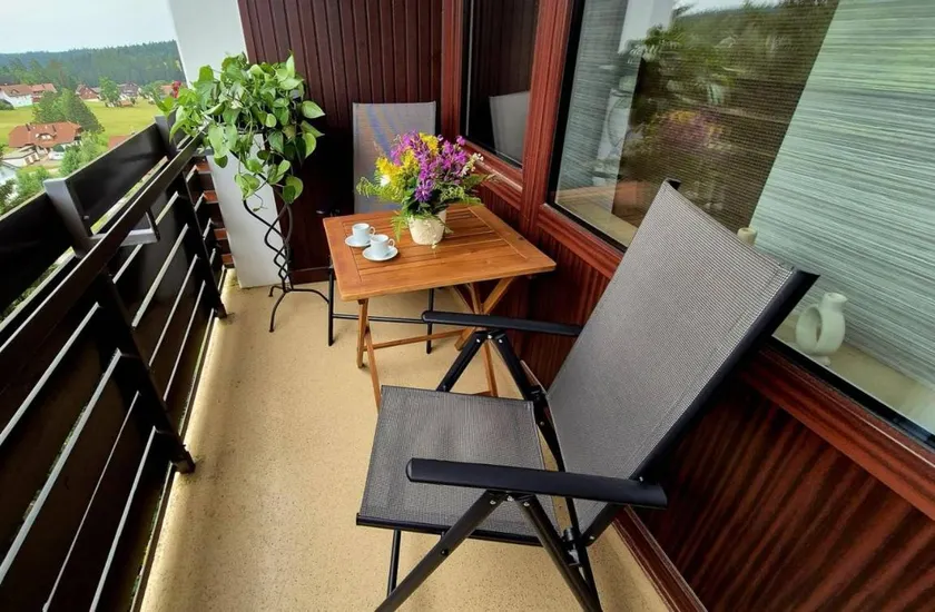 Beautiful Apartment with Great View – 2 Bedrooms, Balcony, Parking - Image 1