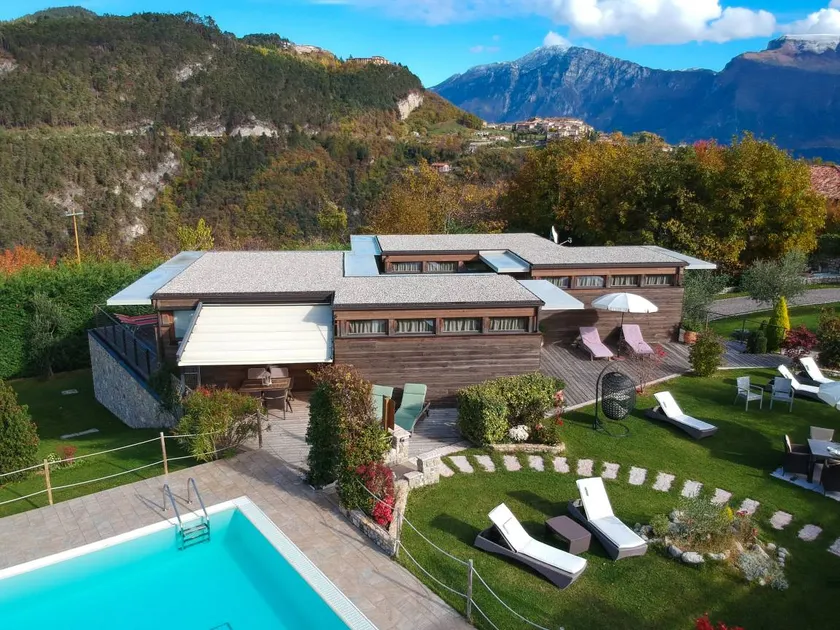 Ferienanlage mit Pool und Aussicht – Apartment GeoResort B8 - Image 1
