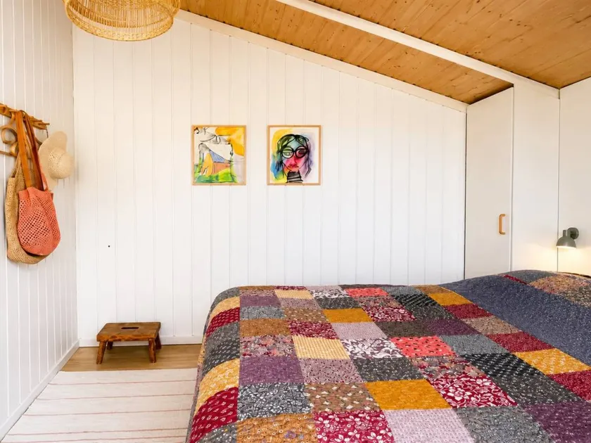 Holiday home with terrace & BBQ - Image 1