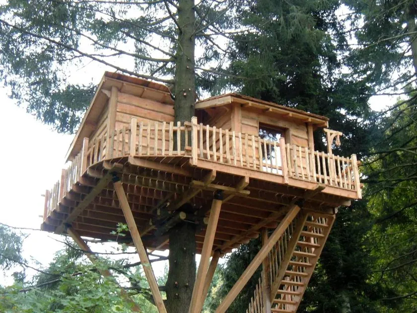 Tree House Accommodation for a Couples Retreat in Ardeche, France - Image 1