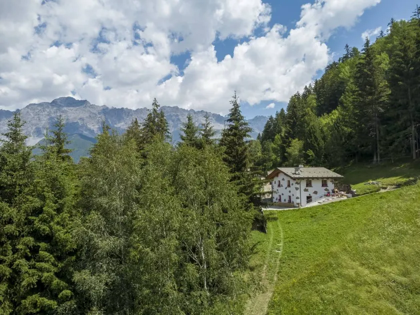 Chalet Ralon - Image 1