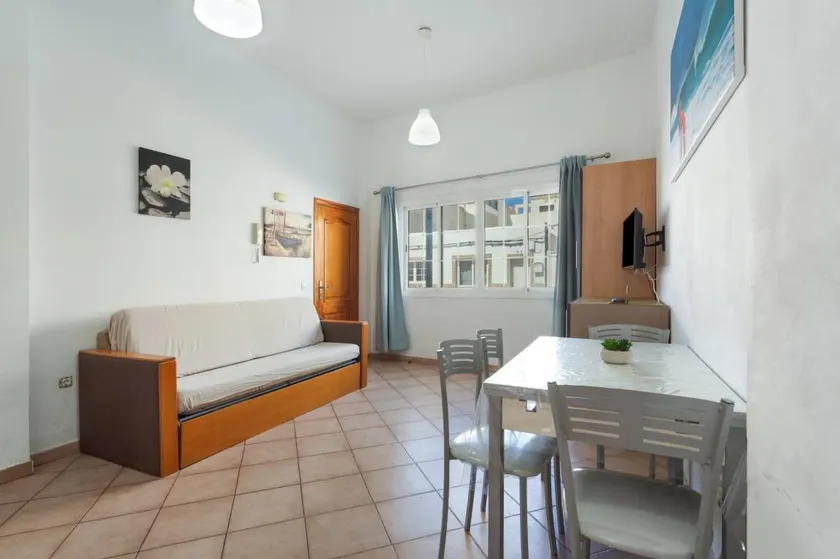 Vacation Home 'Apartamento Luminoso Lagos Cotillo' with Sea View and Wi-Fi - Image 1