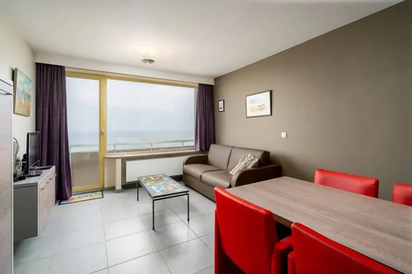 Flat | Sea view | Beach nearby - Image 1