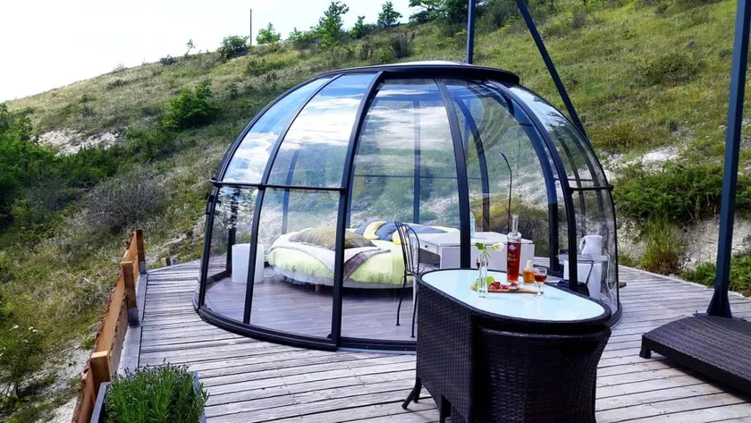 Star-Gazing Bubbles for Couples and Families in France - Image 1