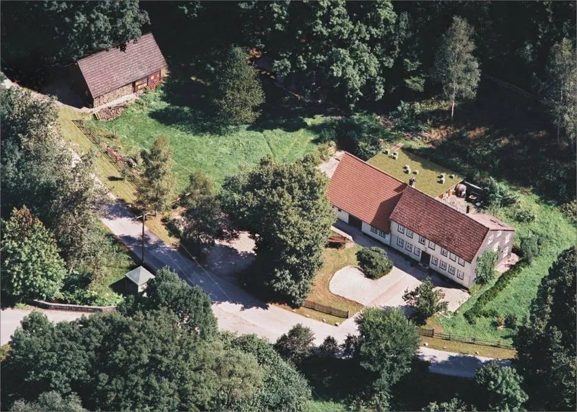 Holiday apartment with terrace & garden - Image 1
