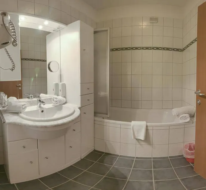 Aparthotel adatto alle famiglie con sauna, terrazza e piscina | Accanto allo sci | Accetta animali domestici - Image 1