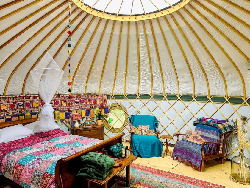 Luxury Bohemian Yurt Retreat with Valley Views & Stargazing Roof Window in Penne d'Agenais, France - Image 1