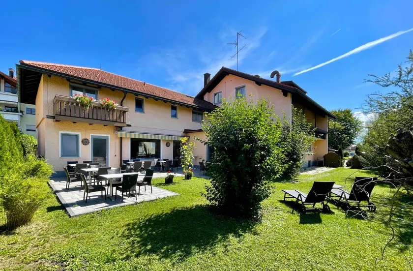Family-oriented nice holiday apartment with terrace, sauna & garden | Mountain view | Pets allowed - Image 1