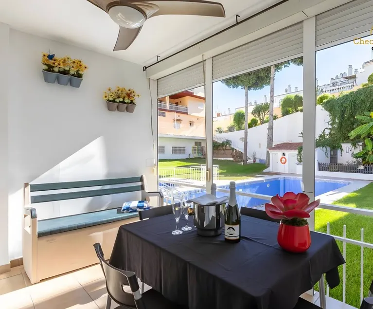 Studio with garden, pool & terrace | Garden view | Suitable for remote work - Image 1