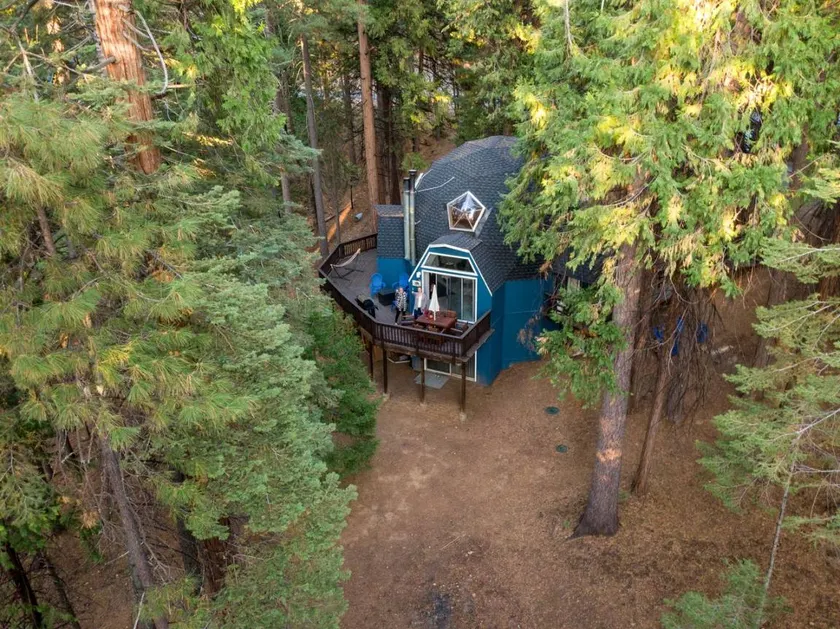 Secluded Dome Rental Surrounded by Stunning Nature near Arnold, California - Image 1
