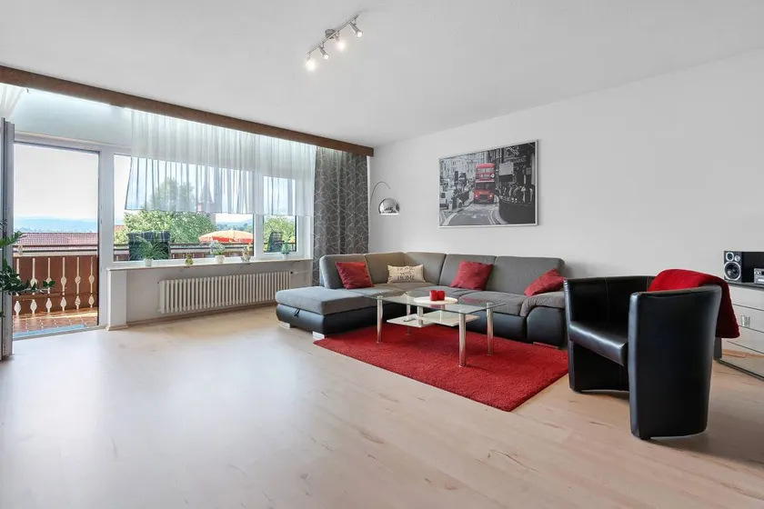 Holiday apartment with garden & BBQ | Garden view - Image 1