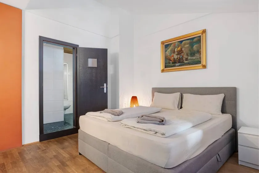 Holiday apartment | City view - Image 1