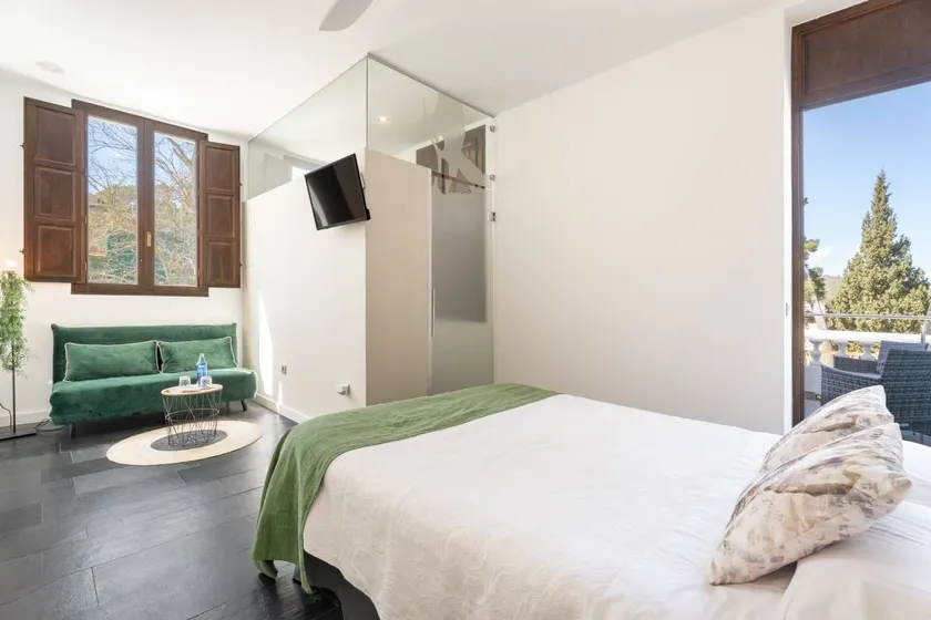 Room 'Candela' with Mountain View, Wi-Fi and Air Conditioning - Image 1