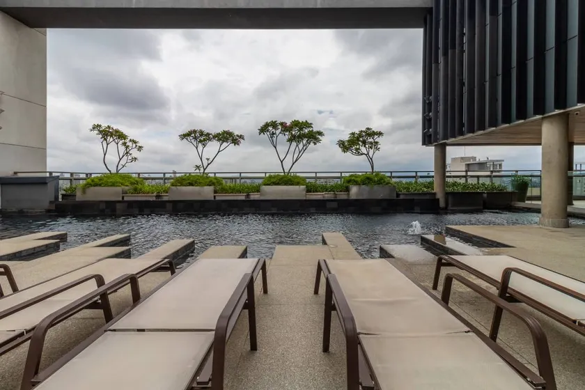 Agréable studio avec terrasse, piscine et jardin | Avec animaux admis - Image 1
