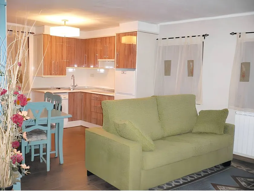 Holiday apartment with terrace | Mountain view - Image 1