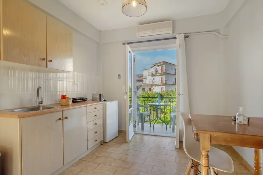 Holiday apartment with terrace & garden | Garden view - Image 1