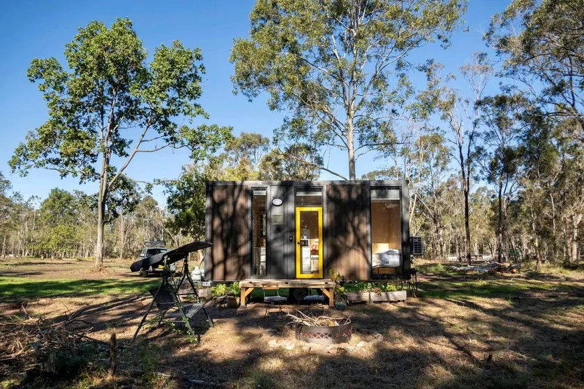 Serene Tiny Home Retreat with Wildlife Farm Stay Near Hervey Bay, Queensland - Image 1