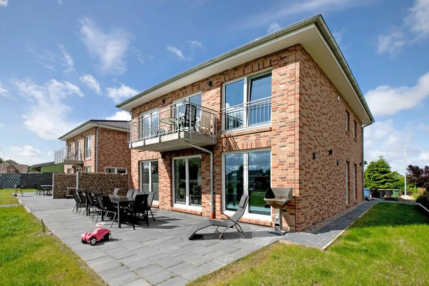 Holiday Home 'Ebbe' with Sauna & Dog up to 14 Guests near the North Sea - Image 1