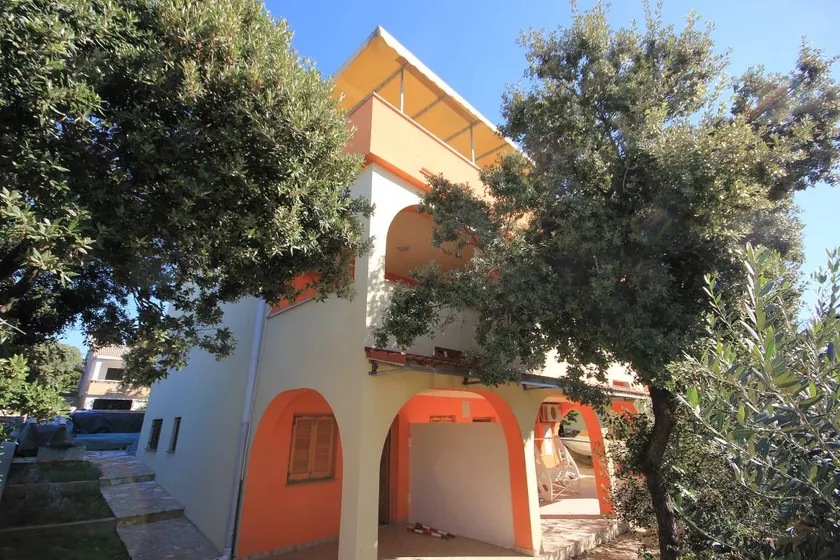 Wonderful holiday apartment with terrace & barbeque - Image 1