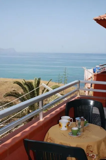 Appartement avec barbecue et terrasse - Image 1