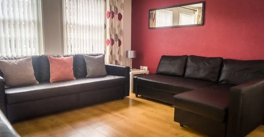 House with 5 rooms for 12 persons - Image 1