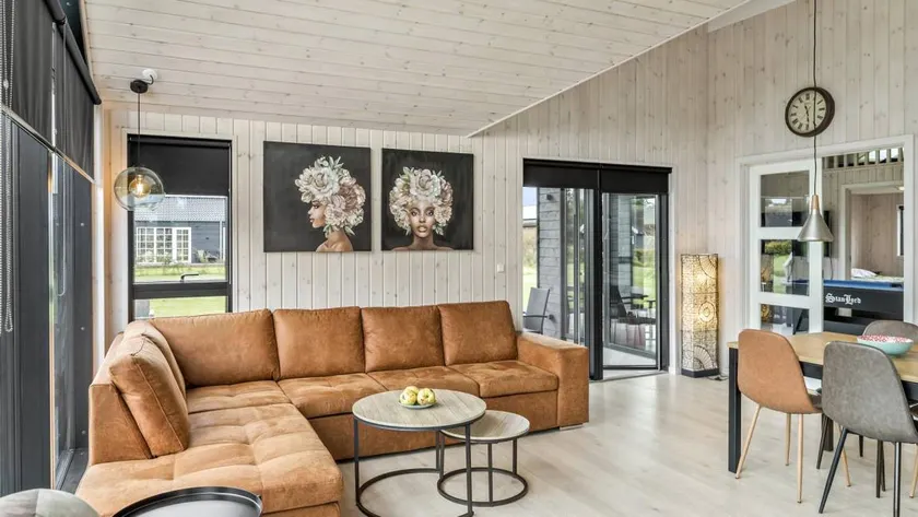 Child-friendly wonderful house with terrace, jacuzzi & garden - Image 1