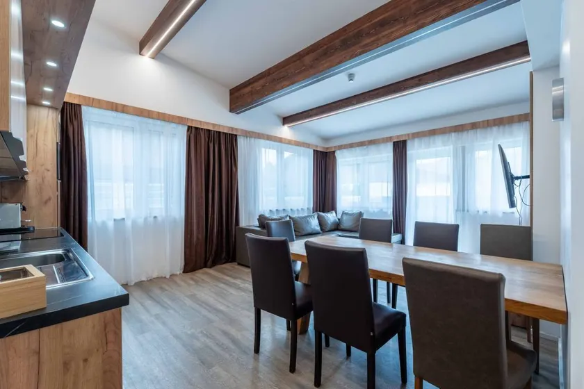 Apartment with terrace, garden & sauna | Mountain view - Image 1