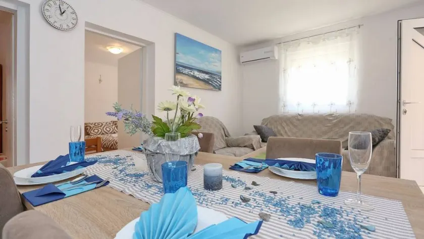 Holiday apartment with BBQ - Image 1