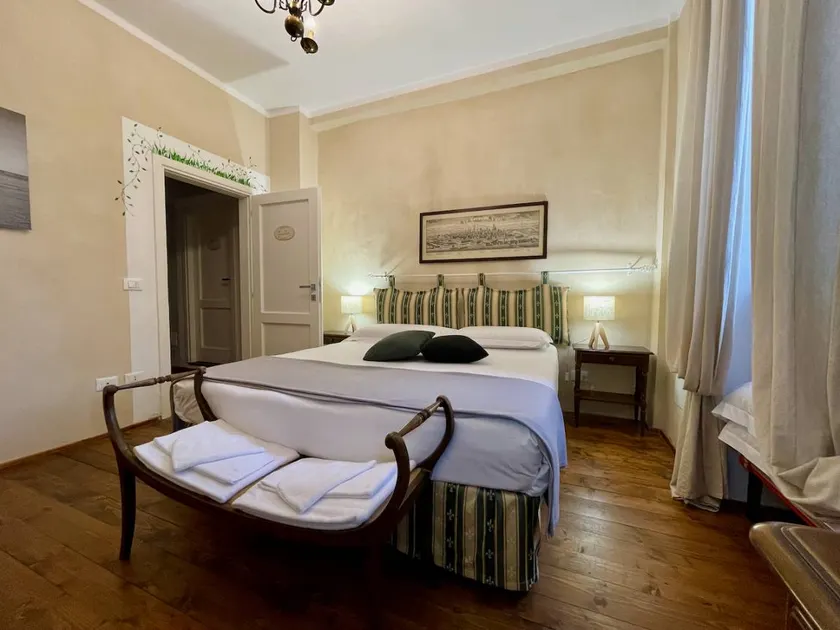 Agriturismo Cascina Vicentini con Piscina e Idromassaggio: Camera Gialla - Image 1
