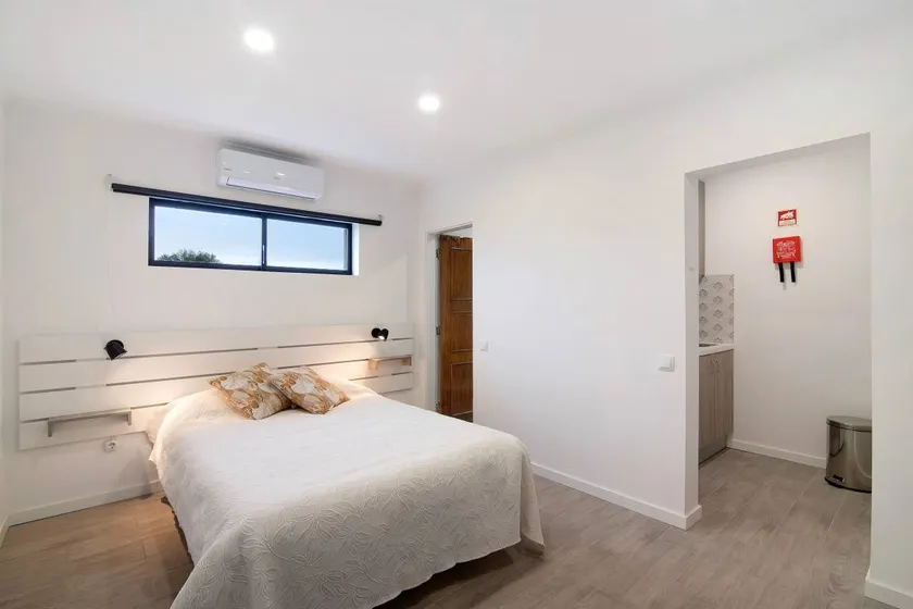 Appartement avec jardin et terrasse - Image 1