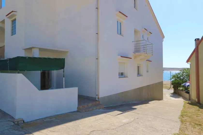 One bedroom apartment near beach Kustići, Pag (A-4086-b) - Image 1