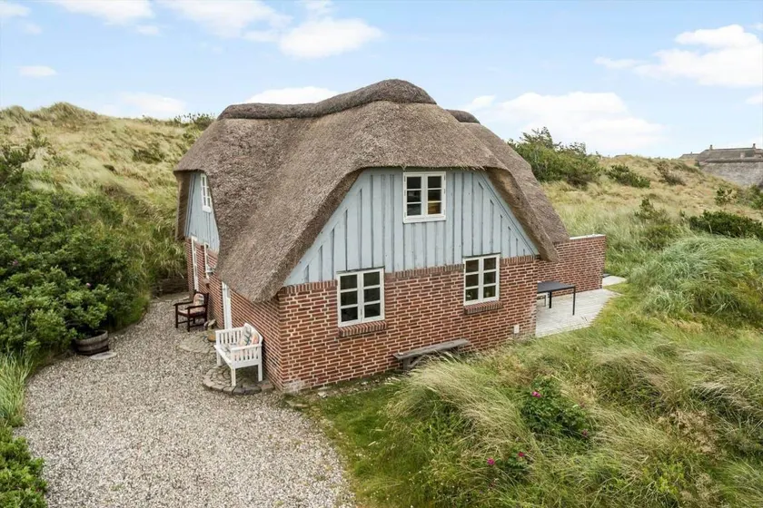 House with BBQ, terrace & sauna | Pet-friendly - Image 1