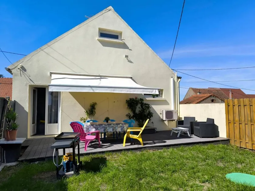 Gite with BBQ, garden & terrace - Image 1