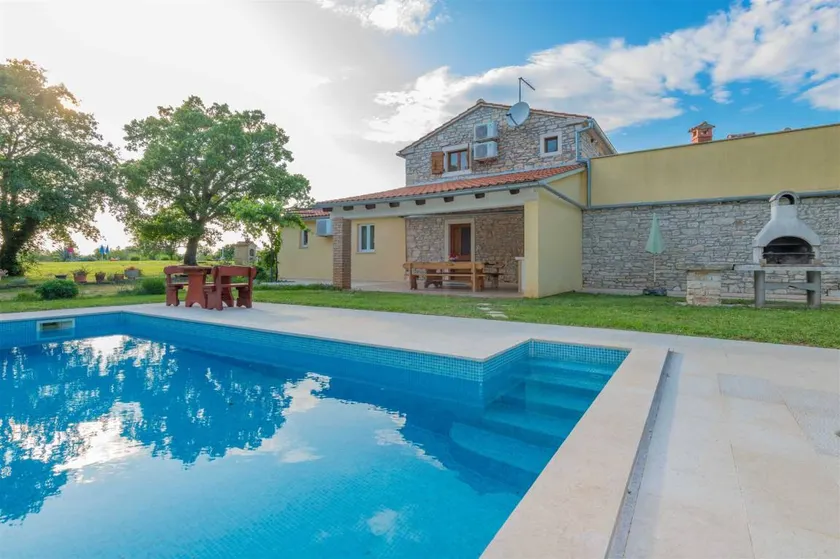 Familienfreundliche Unterkunft mit Garten, Terrasse und Pool | Poolblick | Haustiere erlaubt - Image 1