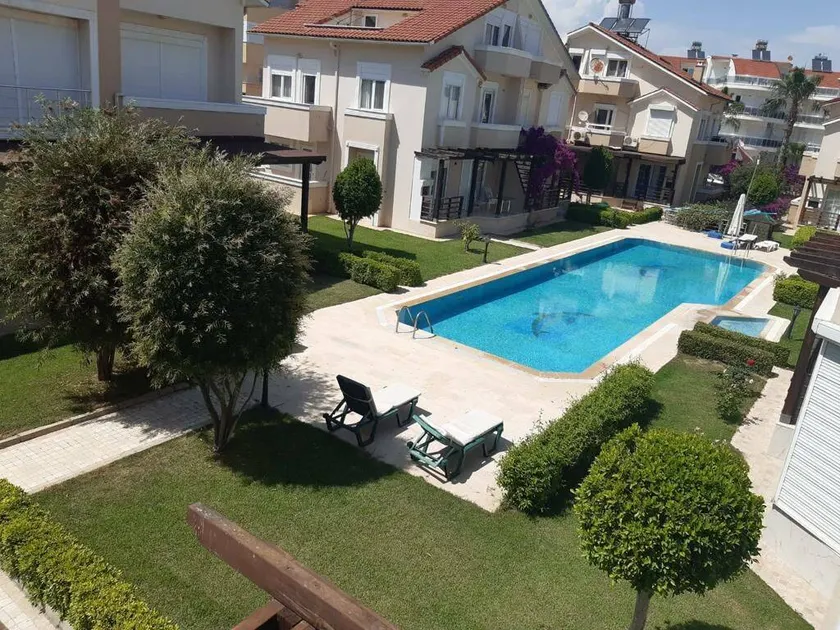 Voll ausgestattetes charmantes Ferienhaus mit Grill und Pool - Image 1