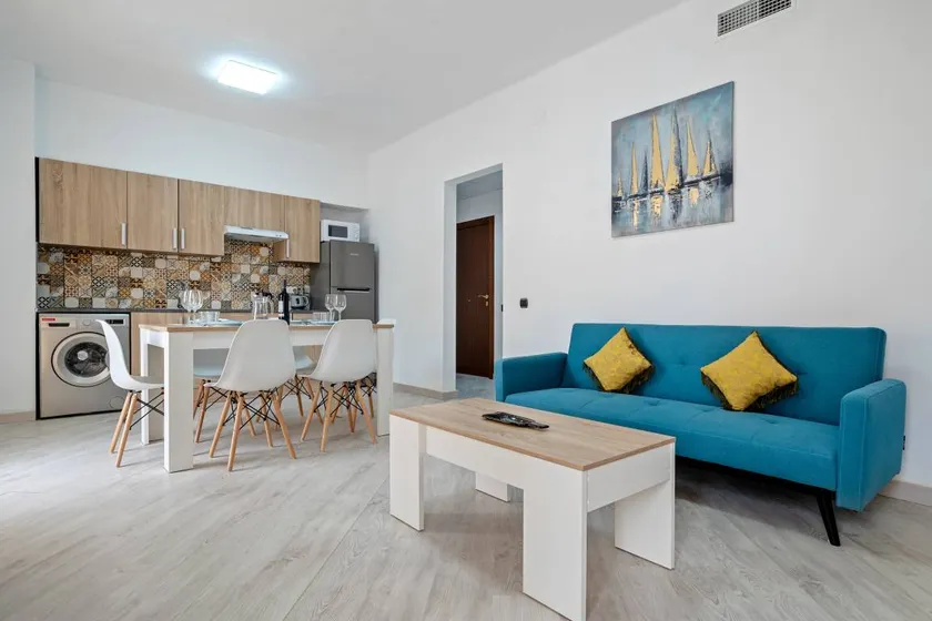Flat | City view | Close to the beach | Pets are welcome - Image 1