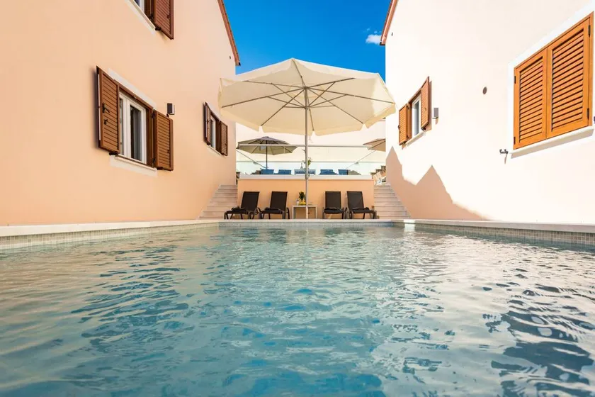 Apartment mit Grill, Terrasse und Pool | Meerblick | Hunde erlaubt - Image 1