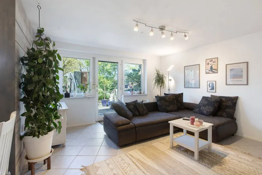 Business & Leisure Apartment near Basel — Wi-Fi, Parking, E-charging, Gym & Terrace & BBQ - Image 1