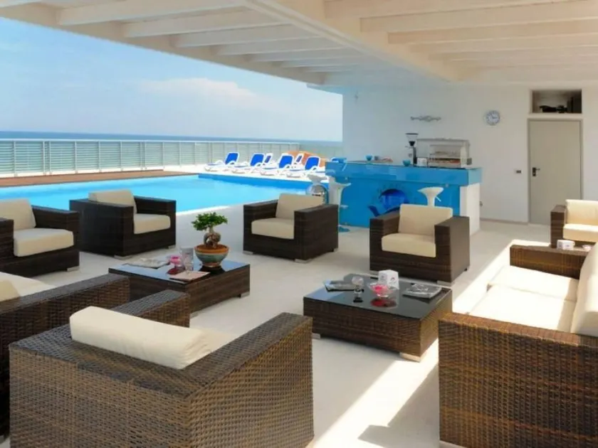 Appartement avec terrasse et piscine | À côté de la plage | Avec animaux bienvenus - Image 1